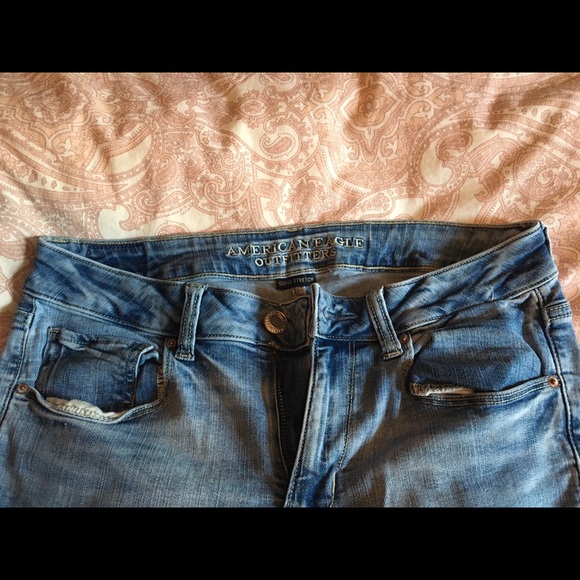 American Eagle Skinny Jeans - Picture 2 of 3
